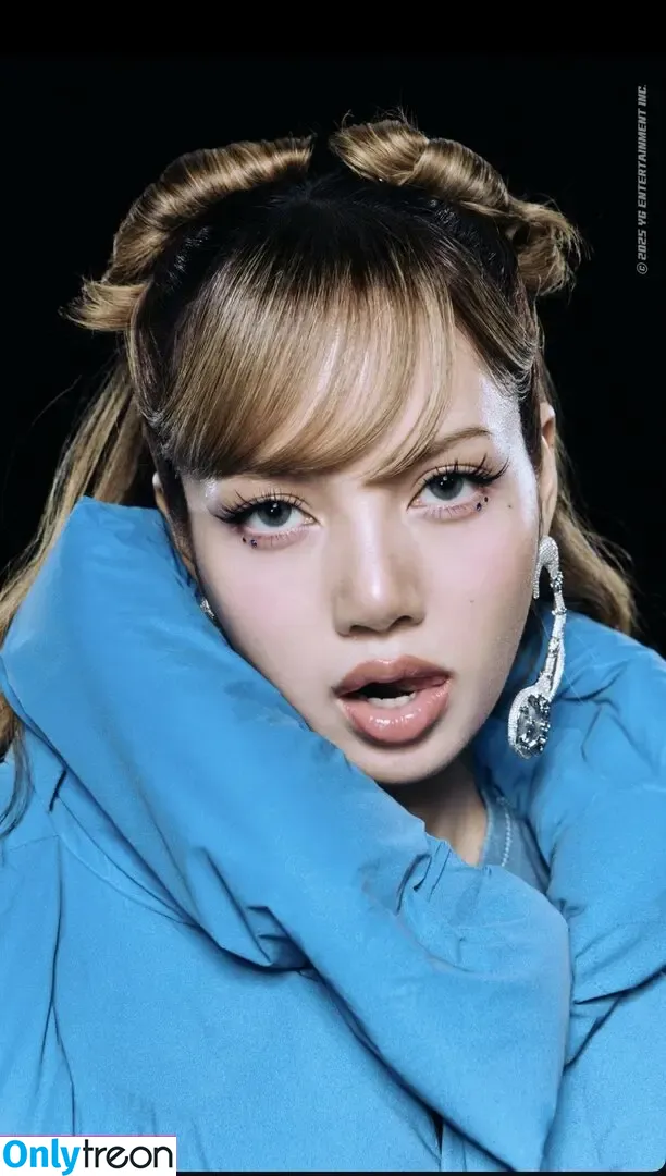 Lisa Blackpink nude photo #2512 (Lisa Blackpink)
