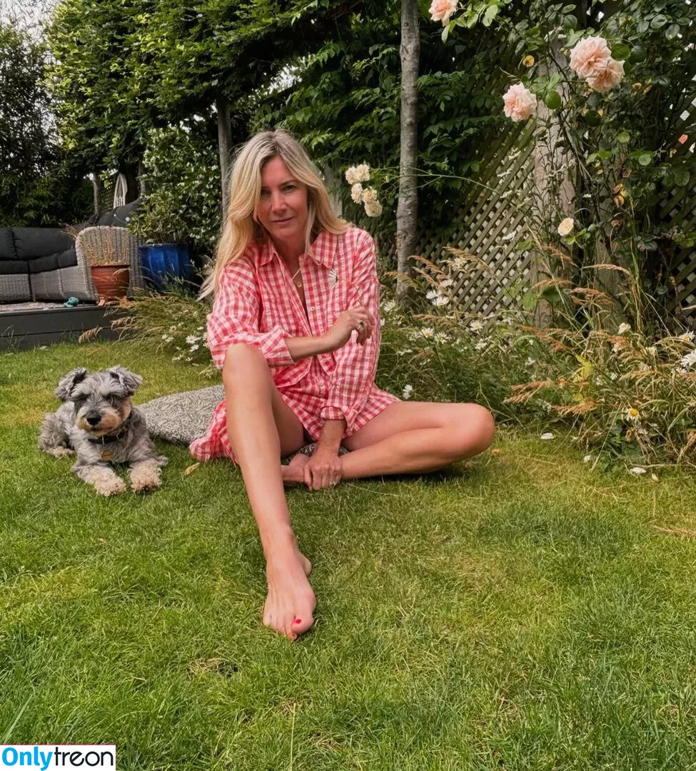 Lisa Faulkner nude photo #0035 (lisafaulknercooks)