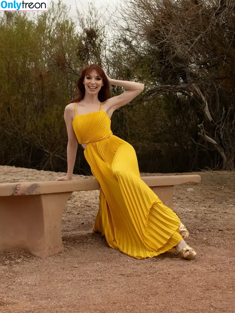 Lisa Foiles nude photo #0327 (lisafoiles)
