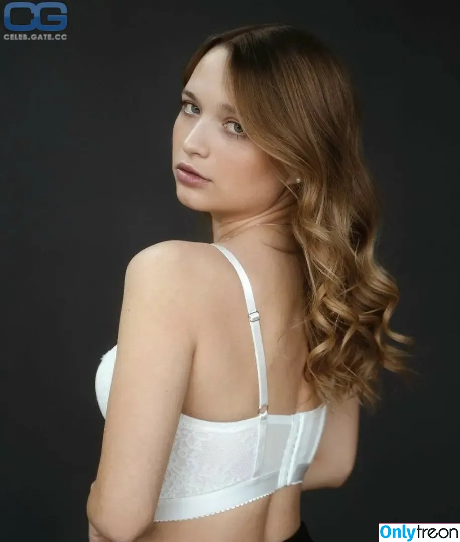 Lisa Küpper nude photo #0001 (Lisa Küpper)