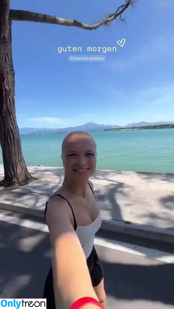 Lisa Küppers nude photo #0123 (lisa.küppers)