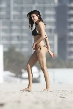 Lisa Snowdon / lisa_snowdon nude photo #0242