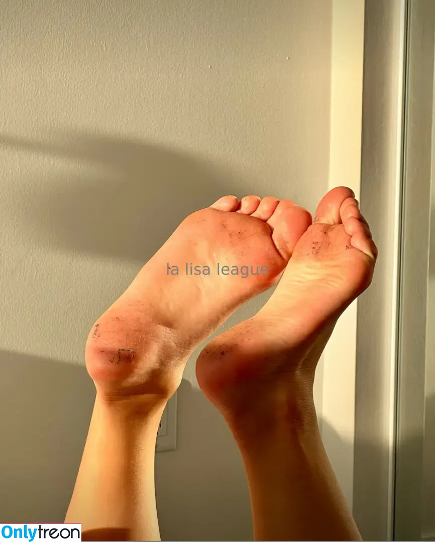 Lisahannalee nude photo #0011 (lalisaleague)