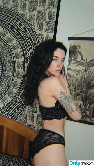 Lisbeth Mueller / Lisbethmueller / darkest.lilith / darkestlilith1 nude photo #0029