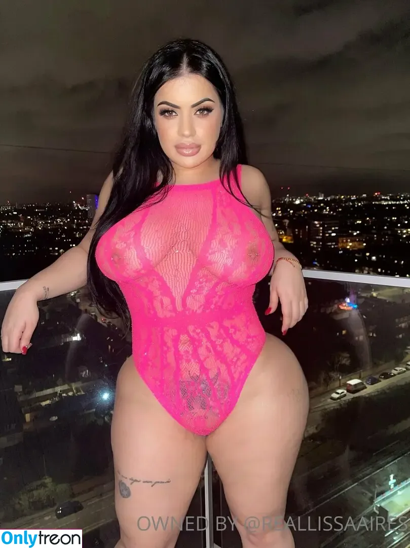 Lissa Aires nude photo #0460 (iwantlissaaires / lisa martiz / lissaaires / lissaairesa)