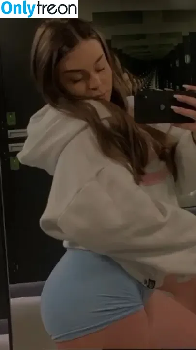 lisyyy.w nude photo #0019 (lisyyy.w)