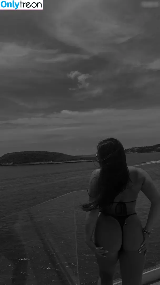 lisyyy.w nude photo #0030 (lisyyy.w)