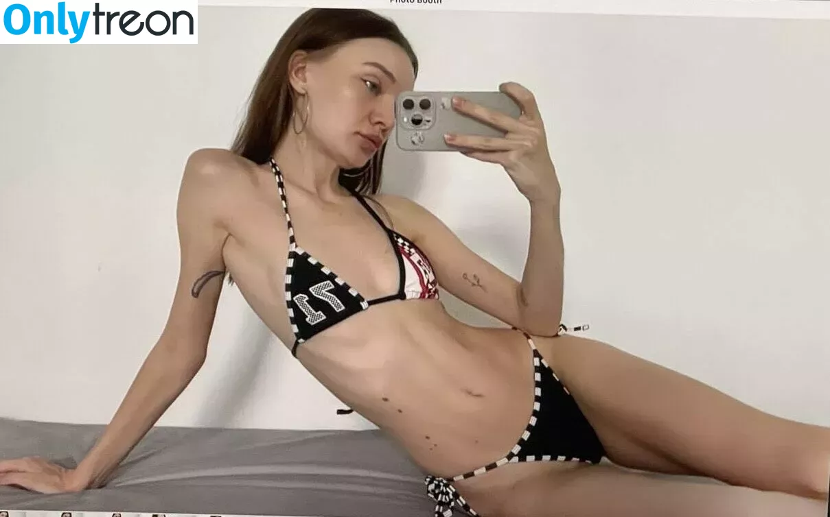 litlonn nude photo #0391 (Katya)