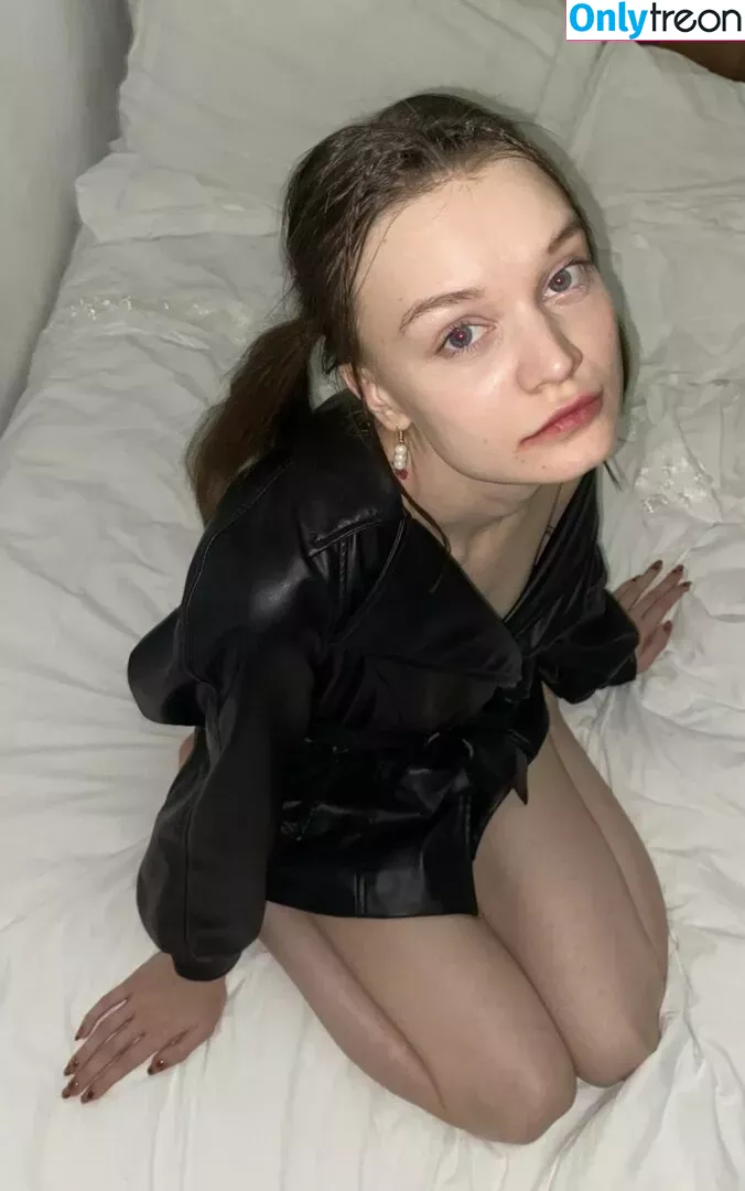 litlonn nude photo #0421 (Katya)
