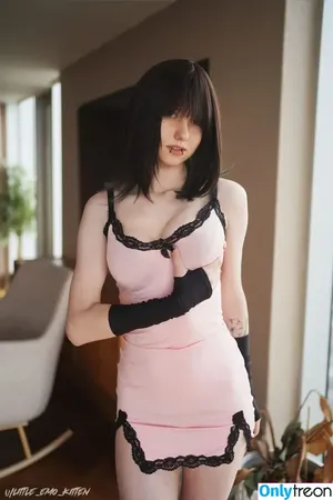 little_emo_kitten / daddys_emo_girl nude photo #1784