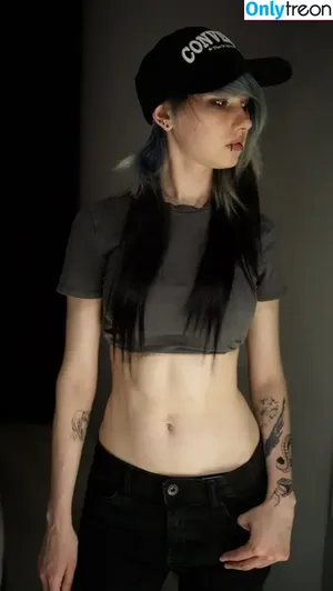 little_emo_kitten / daddys_emo_girl nude photo #1865