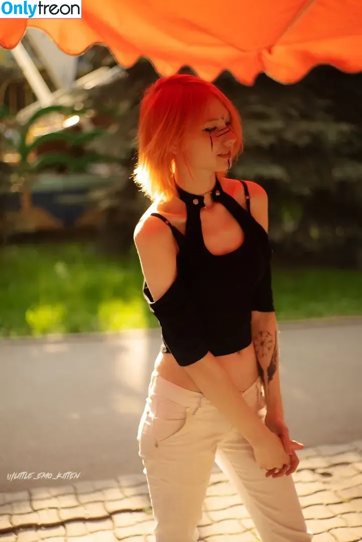 little_emo_kitten nude photo #1317 (daddys_emo_girl)