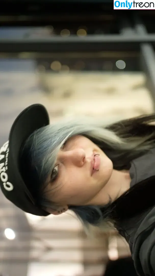 little_emo_kitten nude photo #1879 (daddys_emo_girl)