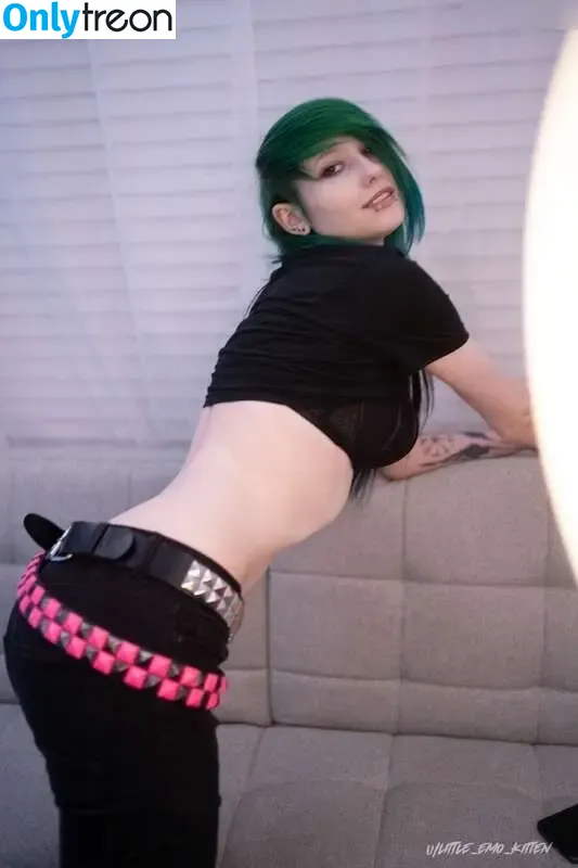 little_emo_kitten nude photo #2117 (Little Emo Kitten / daddys_emo_girl)
