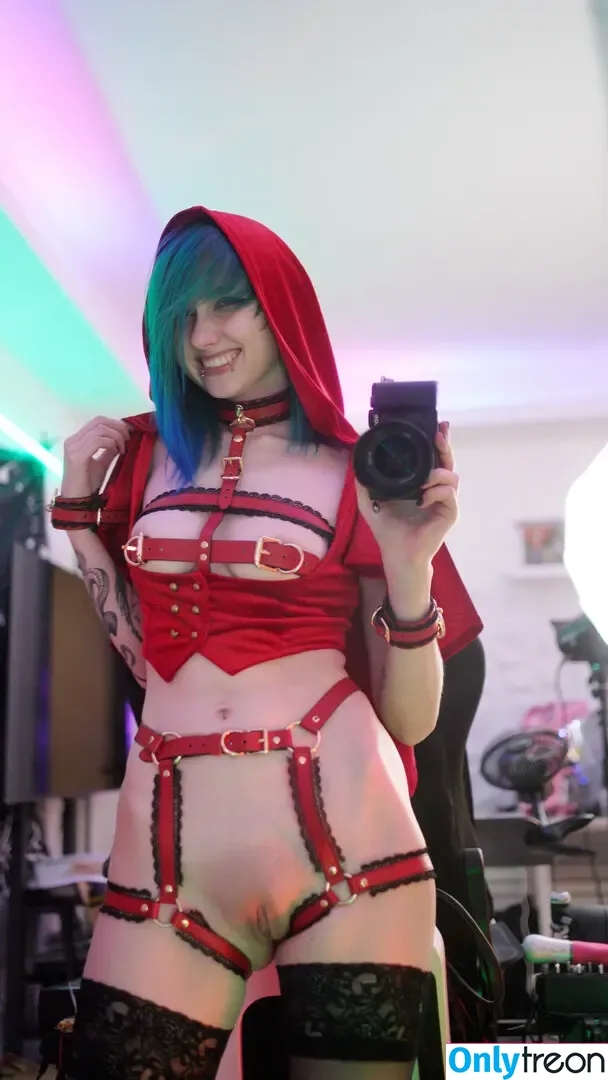 little_emo_kitten nude photo #2316 (daddys_emo_girl)
