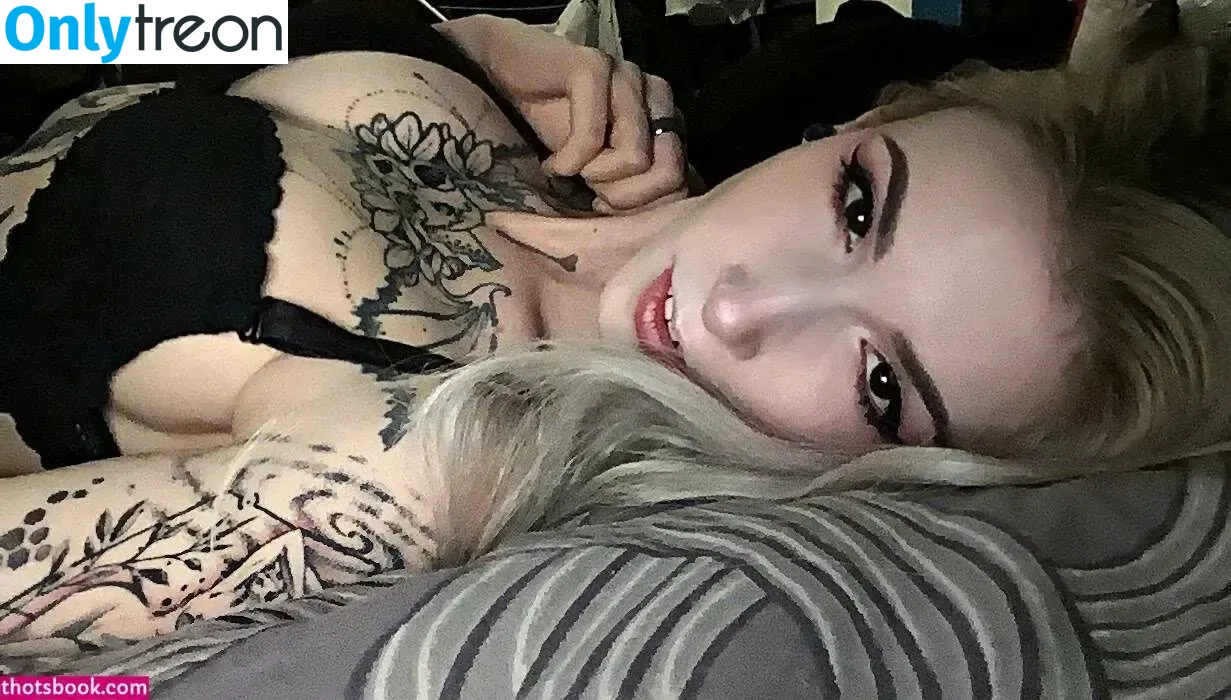 little___lilith nude photo #0013 (Little Lilith / lilith.of.hell)