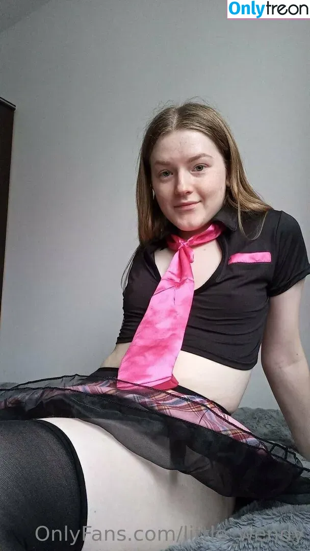 little_wendy nude photo #0011 (littlee_wendy_)