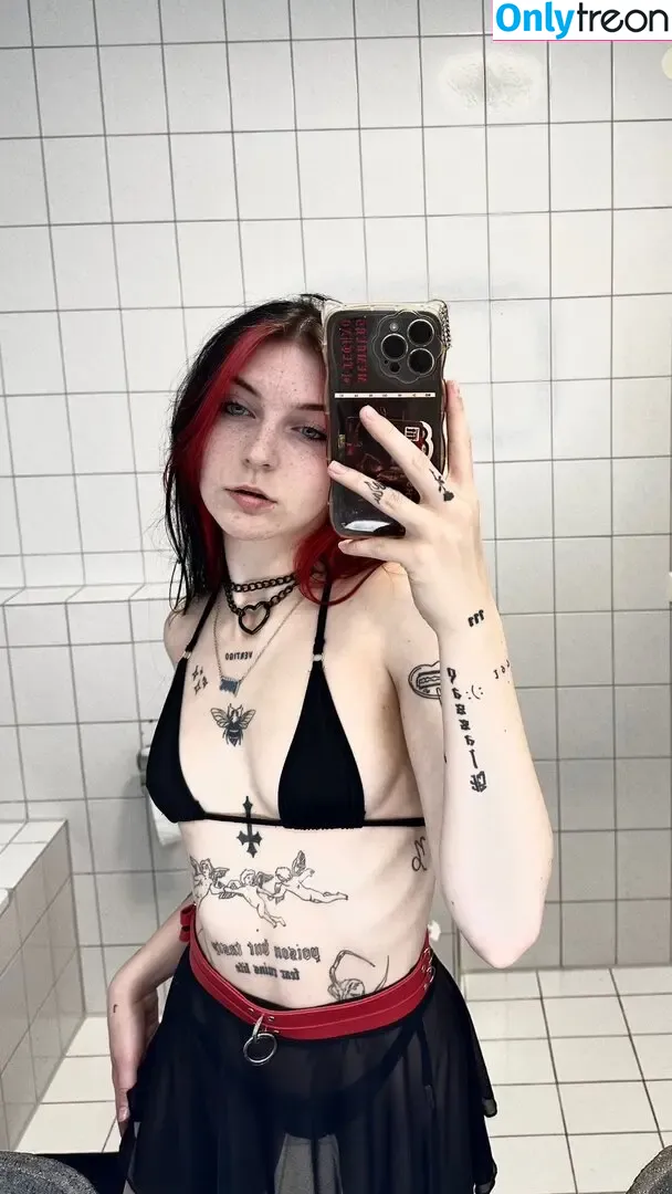 littlebllkkitty nude photo #0025 (littlebllkkitty)