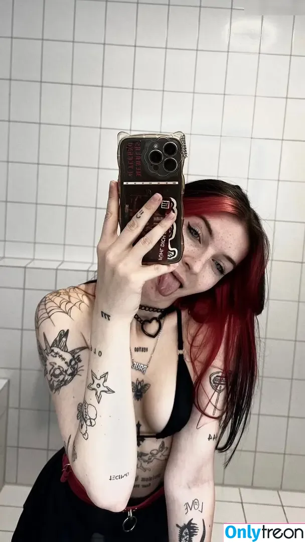 littlebllkkitty nude photo #0044 (littlebllkkitty)