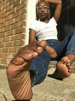littleebonyfeet / prettyfeetpicsx nude photo #0024