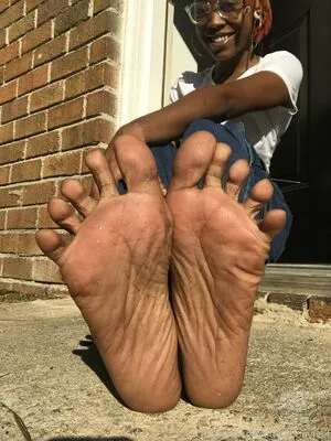 littleebonyfeet / prettyfeetpicsx nude photo #0028