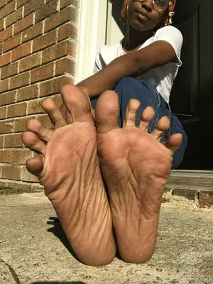 littleebonyfeet / prettyfeetpicsx nude photo #0029