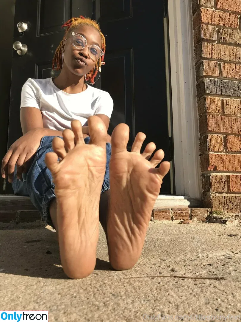 littleebonyfeet nude photo #0019 (prettyfeetpicsx)