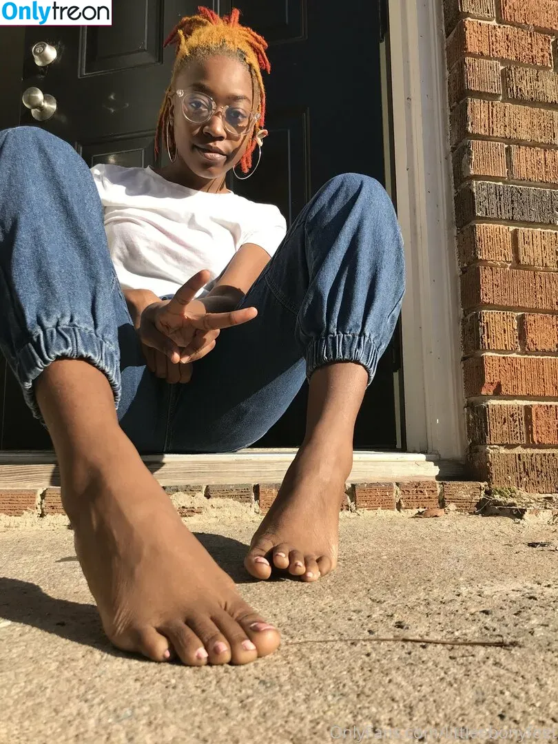littleebonyfeet nude photo #0025 (prettyfeetpicsx)
