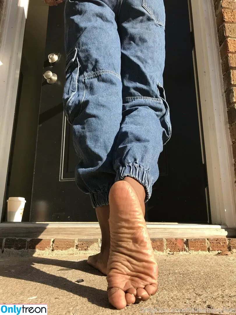 littleebonyfeet nude photo #0031 (prettyfeetpicsx)