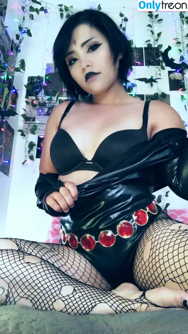 littlegothbird nude photo #0006 (aleksanderlee)