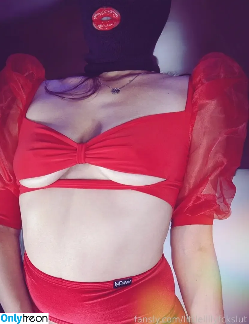 littlelillyfckslut nude photo #0021 (littlelillyy_)