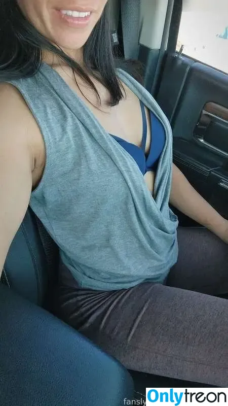 littlelillyfckslut nude photo #0125 (littlelillyy_)