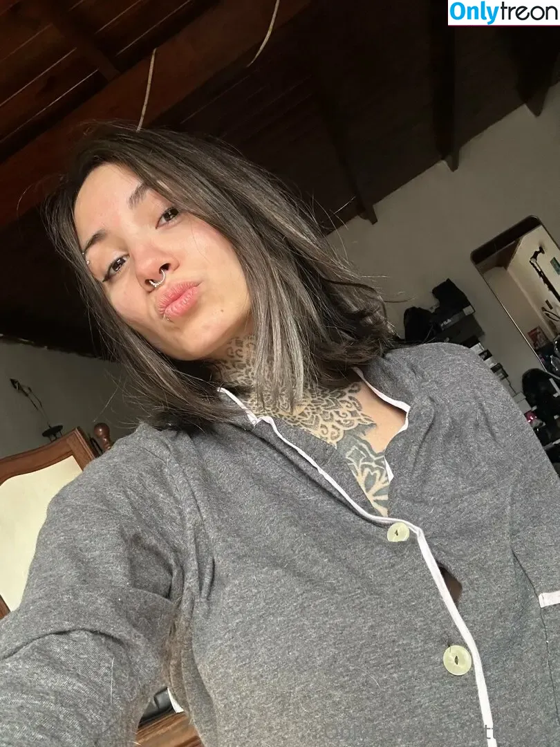 littleluzz nude photo #0153 (littleluzz)
