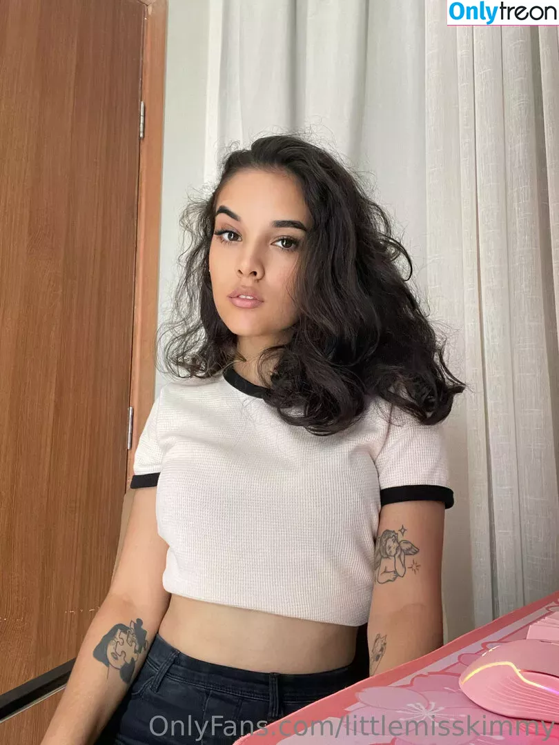 littlemisskimmy nude photo #0062 (little miss kimmy / littlemisskim_)