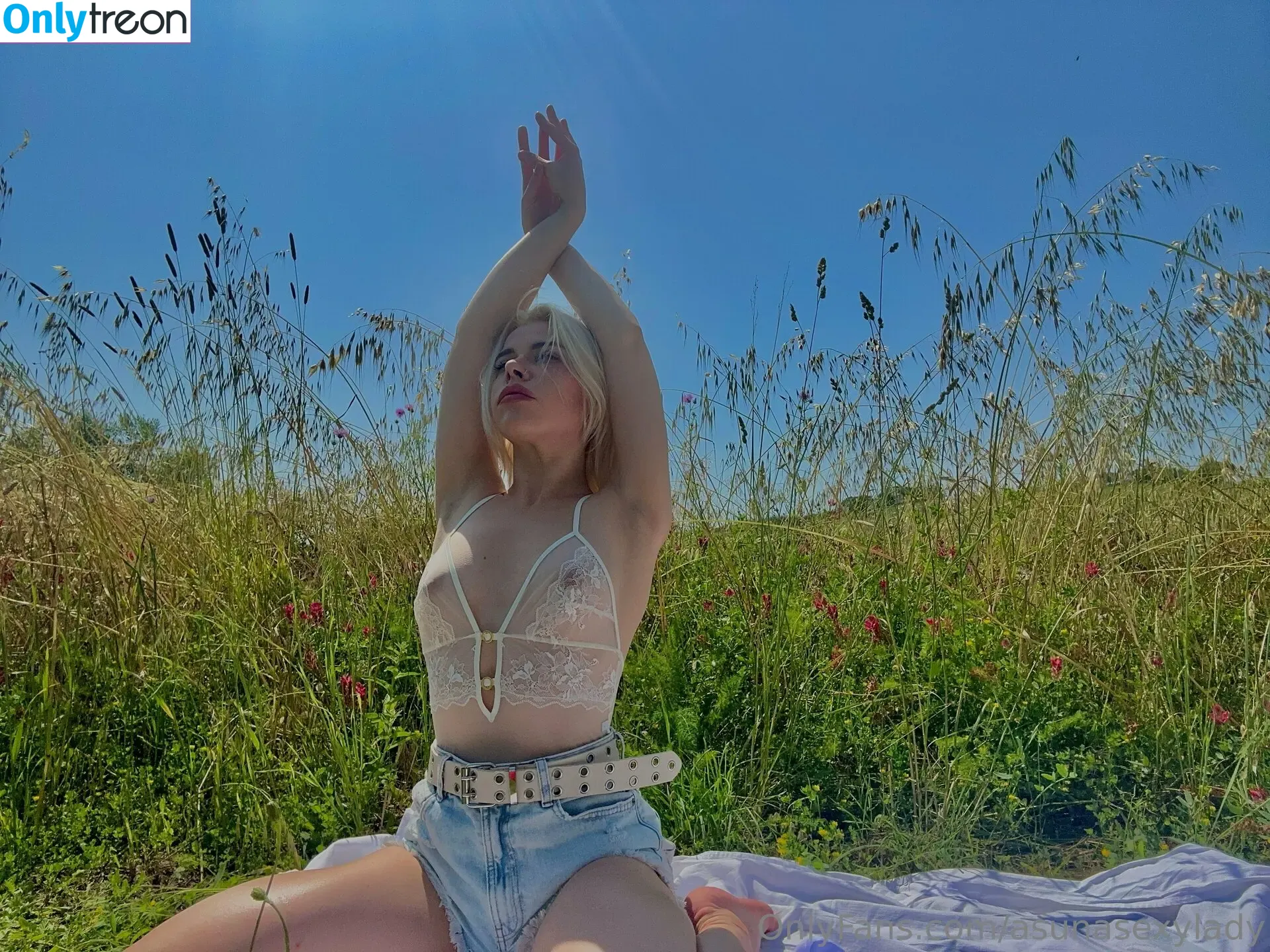 littlesabrina nude photo #0039 (littlesabrina)