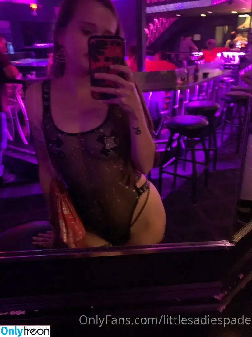 littlesadiespade nude photo #0034 (littlesadiespade)
