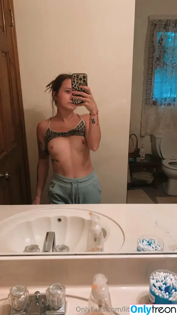 littlesadiespade nude photo #0053 (littlesadiespade)