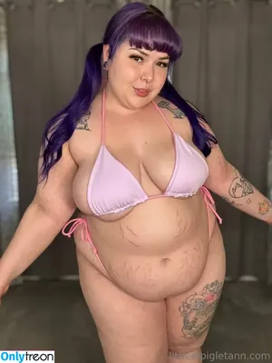 littlestpigletann / ilychubbygrilz nude photo #0522