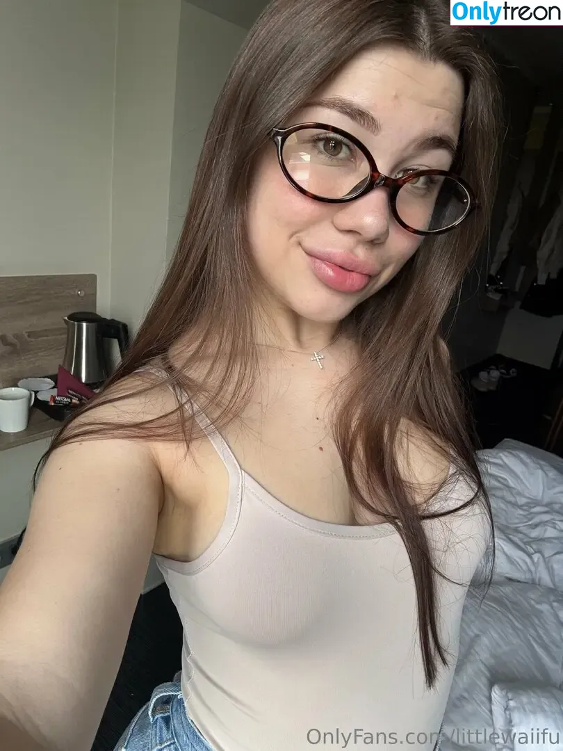 littlewaiifu nude photo #0118 (kawaii_littlewaifu)