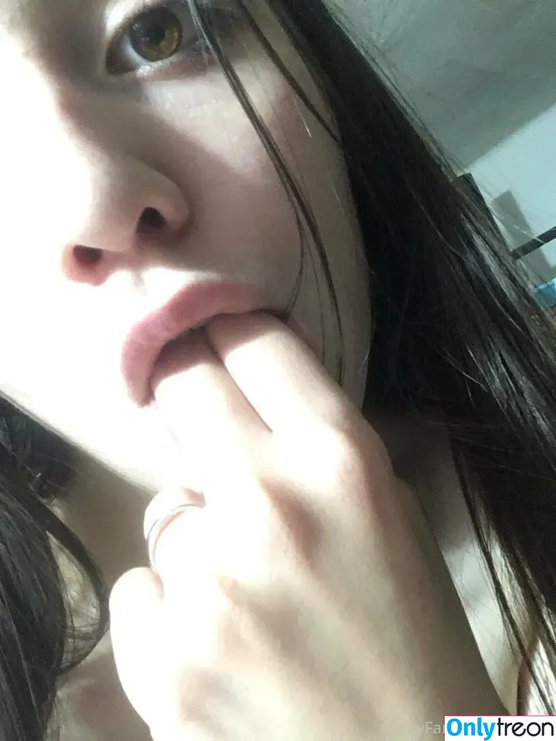 litttlepussy nude photo #0019 (litttlesnappy)