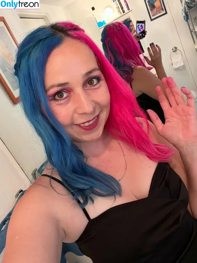 Litzia Moon nude photo #0087 (litziabeltran / litziamoon)