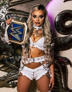 Liv Morgan / yaonlylivvonce nude photo #0101