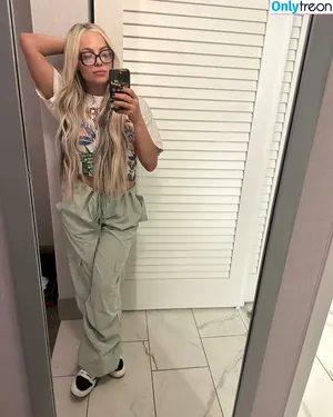 Liv Morgan / yaonlylivvonce nude photo #0598