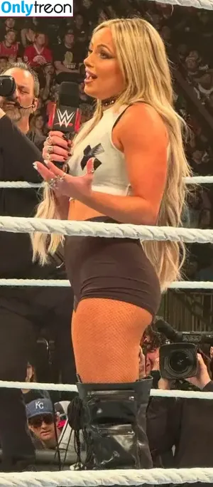 Liv Morgan / yaonlylivvonce nude photo #0647