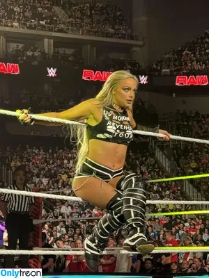 Liv Morgan / yaonlylivvonce nude photo #0649