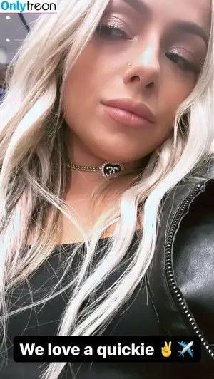 Liv Morgan / yaonlylivvonce nude photo #0742