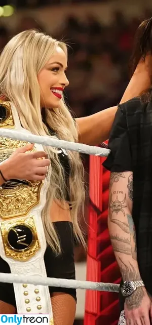Liv Morgan / yaonlylivvonce nude photo #0783