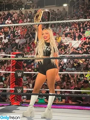 Liv Morgan / yaonlylivvonce nude photo #0792
