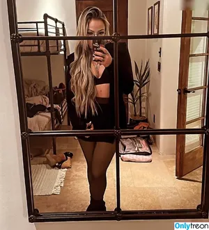 Liv Morgan / yaonlylivvonce nude photo #0840