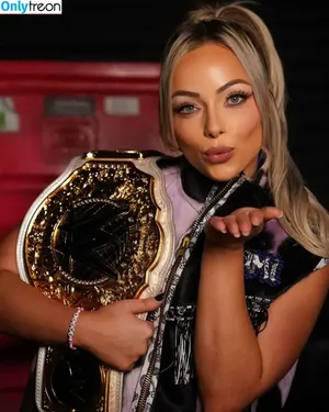 Liv Morgan / yaonlylivvonce nude photo #0856